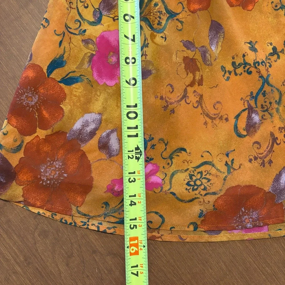 Floral a-line mini skirt, y2k fairy vibes. Xxs